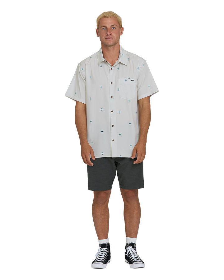 Billabong ADIV Surftrek Performance Short Sleeve Shirt Oatmeal 1